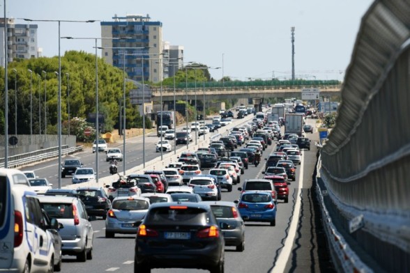 Vacanze di Natale, Confcommercio: oltre 6 milioni di italiani pronti a partire