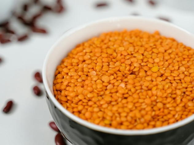 Lenticchie, dal caso di cronaca alle nostre scelte di consumo: quando tradizione, sanità ed economia si incontrano