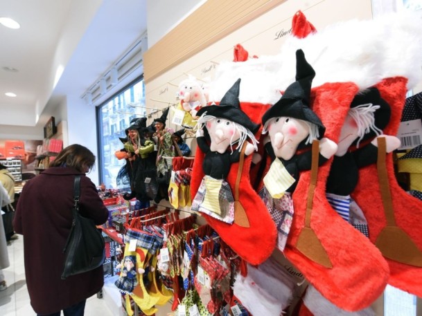 Epifania più cara, l’allarme del Codacons: Calza sempre più salata, il cacao fa impennare i prezzi del cioccolato