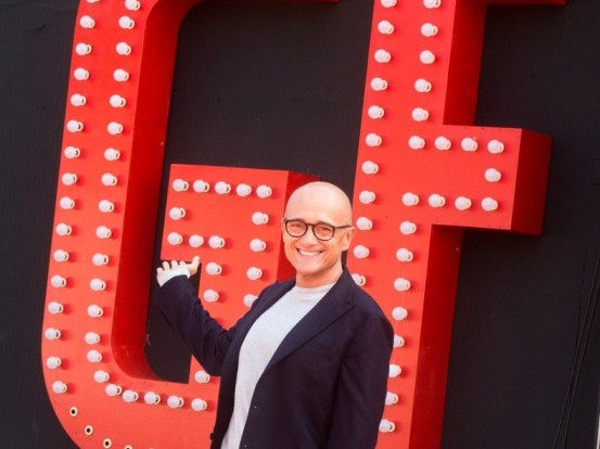 Signorini, chat e sistema