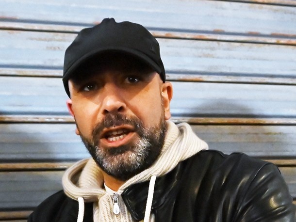 Zalone sbanca il botteghino: Buen Camino supera Avatar e rilancia il cinema italiano