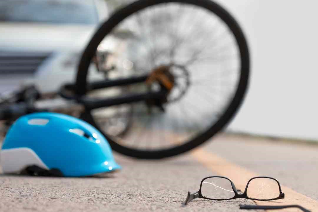 Tra piste ciclabili e angoli ciechi, continua la mattanza di ciclisti sulle nostre strade