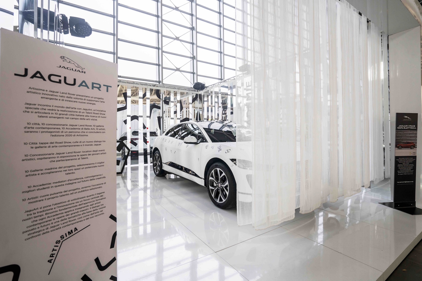 Arriva al traguardo il progetto Jaguart, nato dalla collaborazione tra Jaguar e Artissima